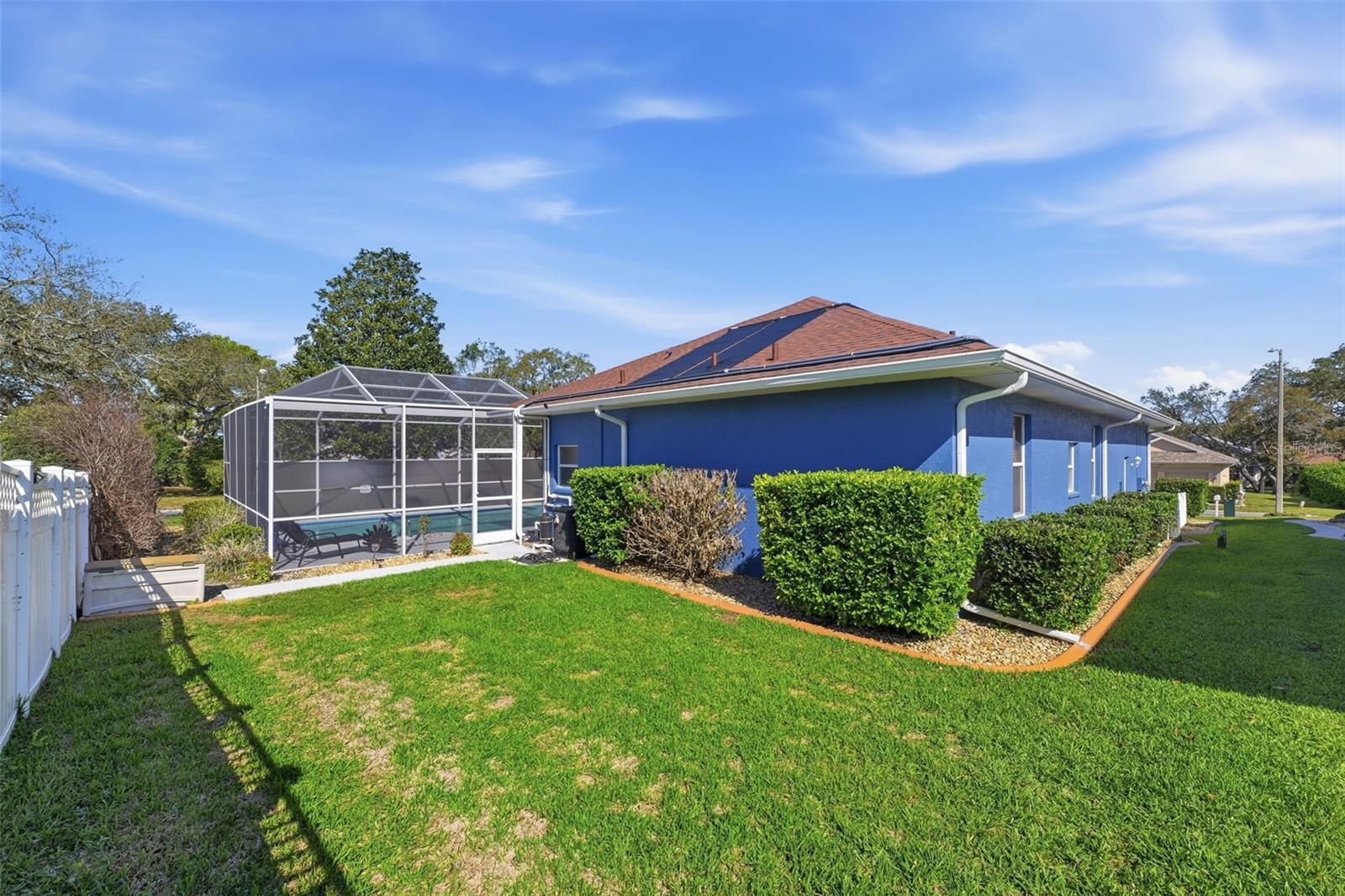 REGENCY OAKS - Residential