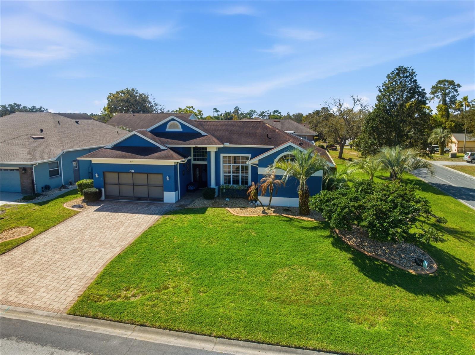 REGENCY OAKS - Residential