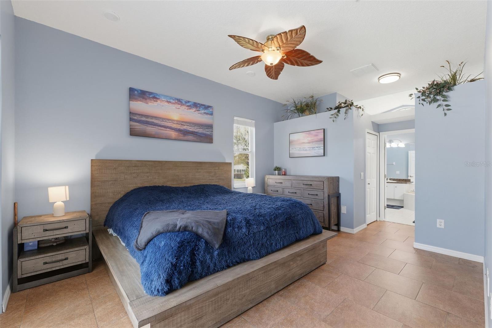 REGENCY OAKS - Residential