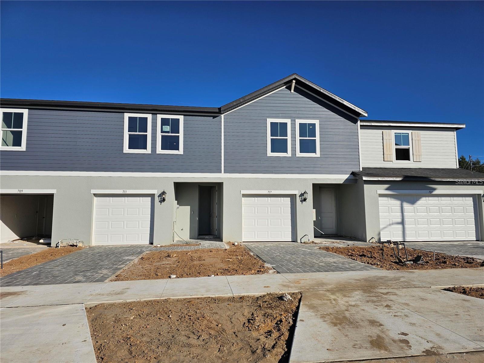 RESERVES AT HAMMOCK OAKS PHASE 1B - Residential