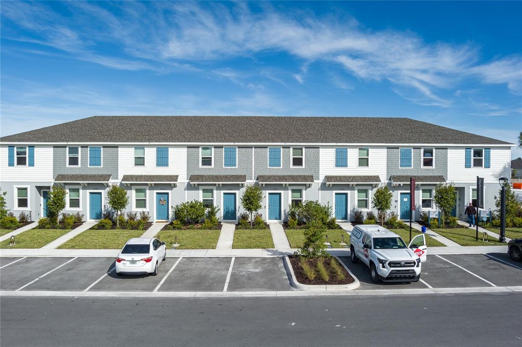 Photo of 14052 Textile Run, Parrish, FL 34219 (MLS # A4671698)