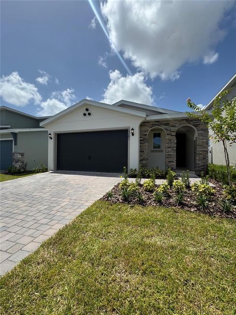 2261 JUNIPER BERRY DRIVE MINNEOLA FL 34715