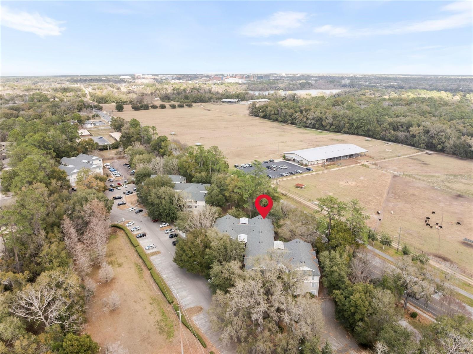 COUNTRYSIDE UNIVERSITY - Residential