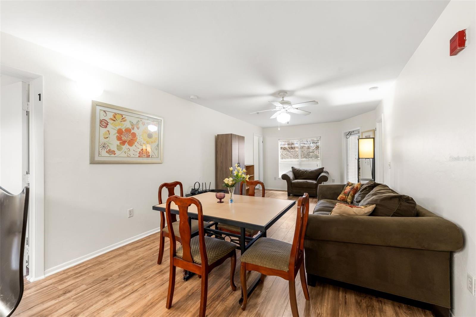 COUNTRYSIDE UNIVERSITY - Residential