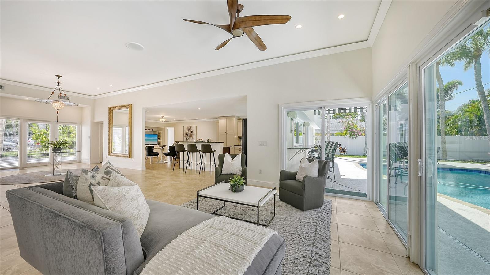 ST ARMANDS DIV - Residential