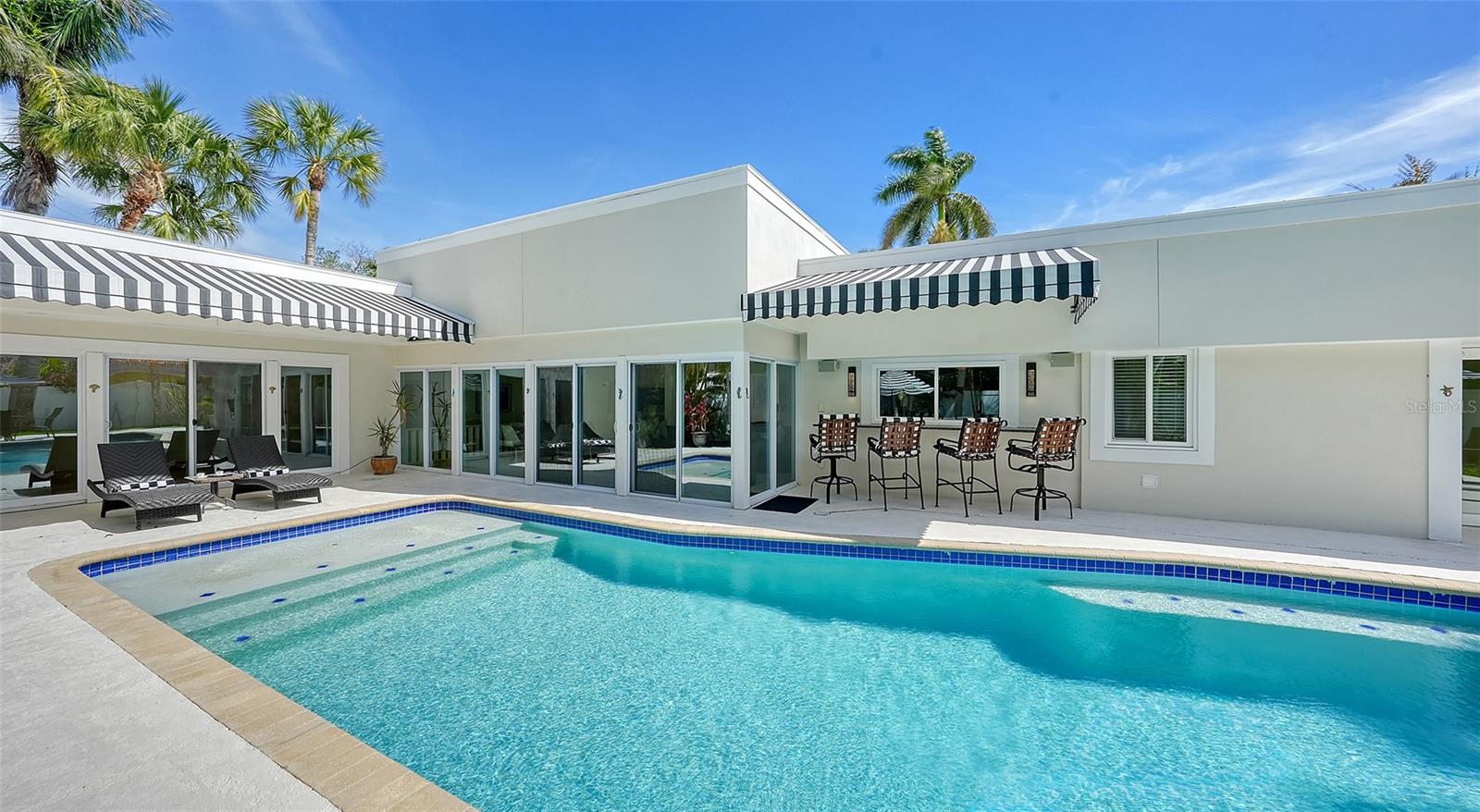ST ARMANDS DIV - Residential