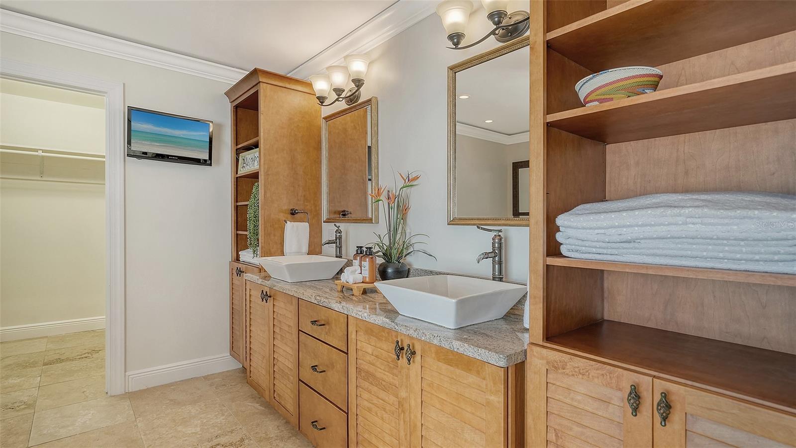 ST ARMANDS DIV - Residential