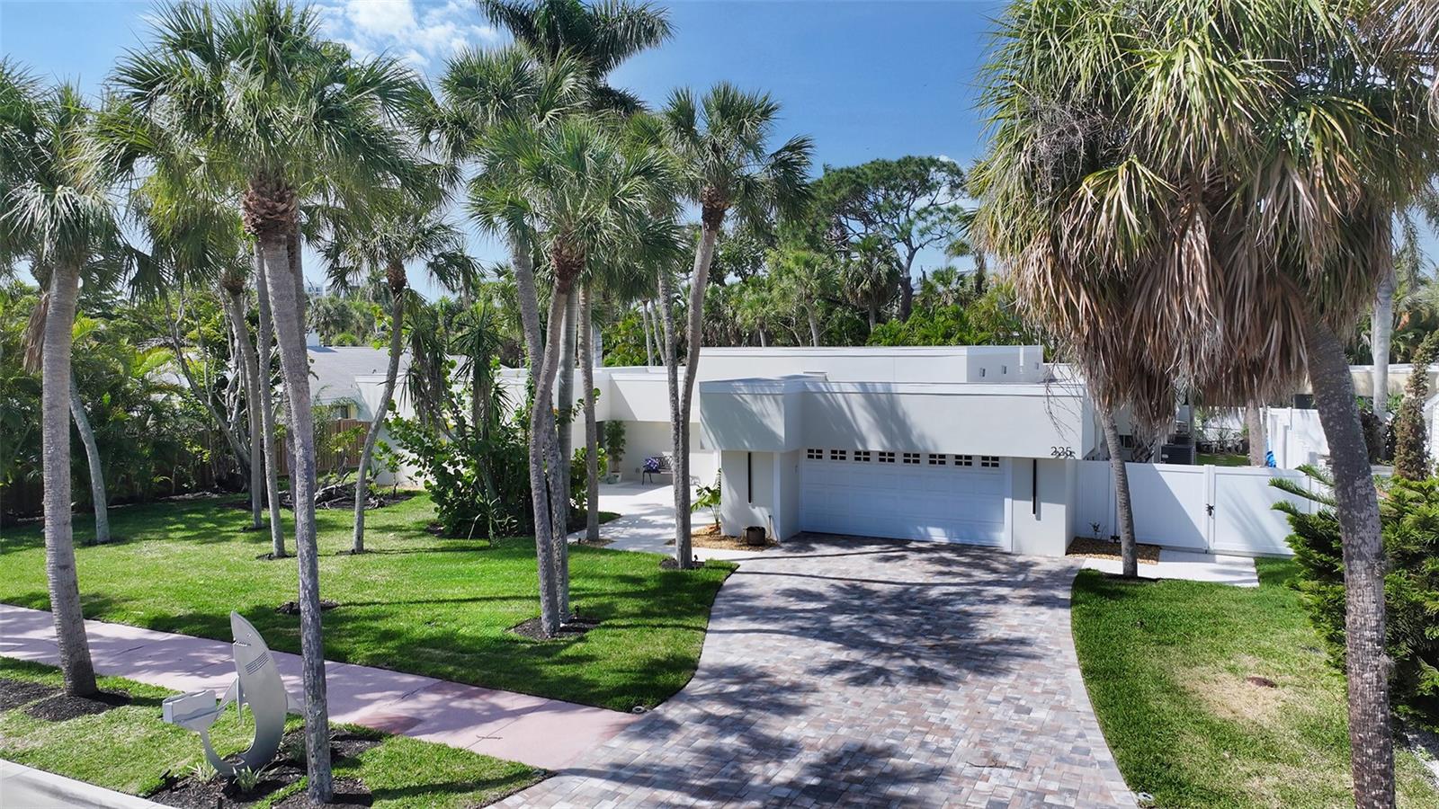 ST ARMANDS DIV - Residential