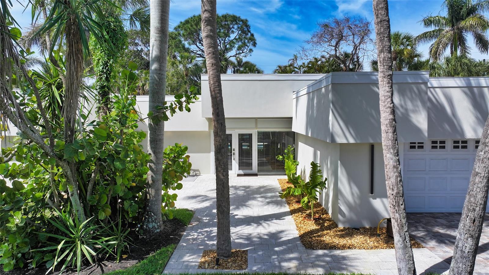 ST ARMANDS DIV - Residential