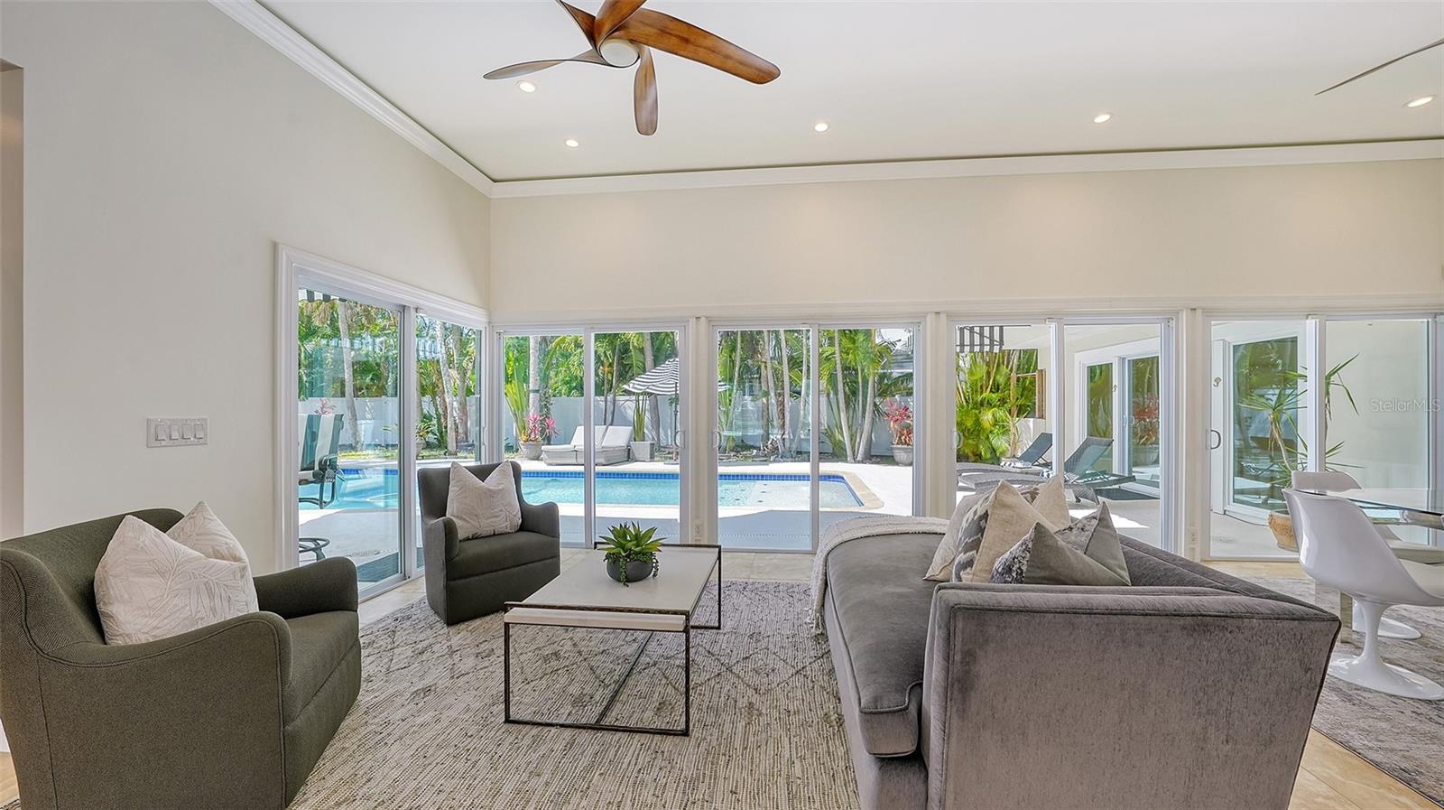 ST ARMANDS DIV - Residential