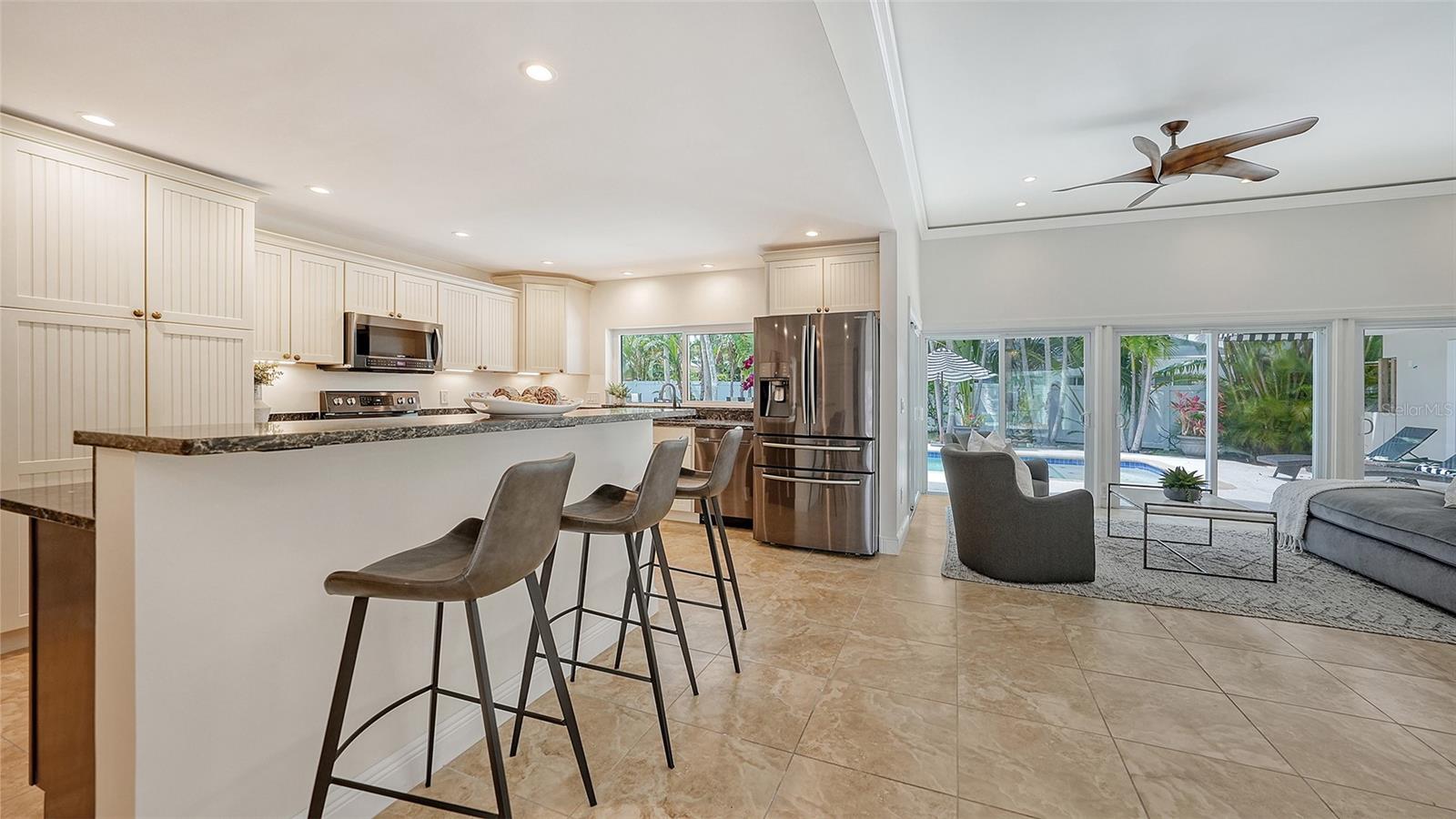 ST ARMANDS DIV - Residential