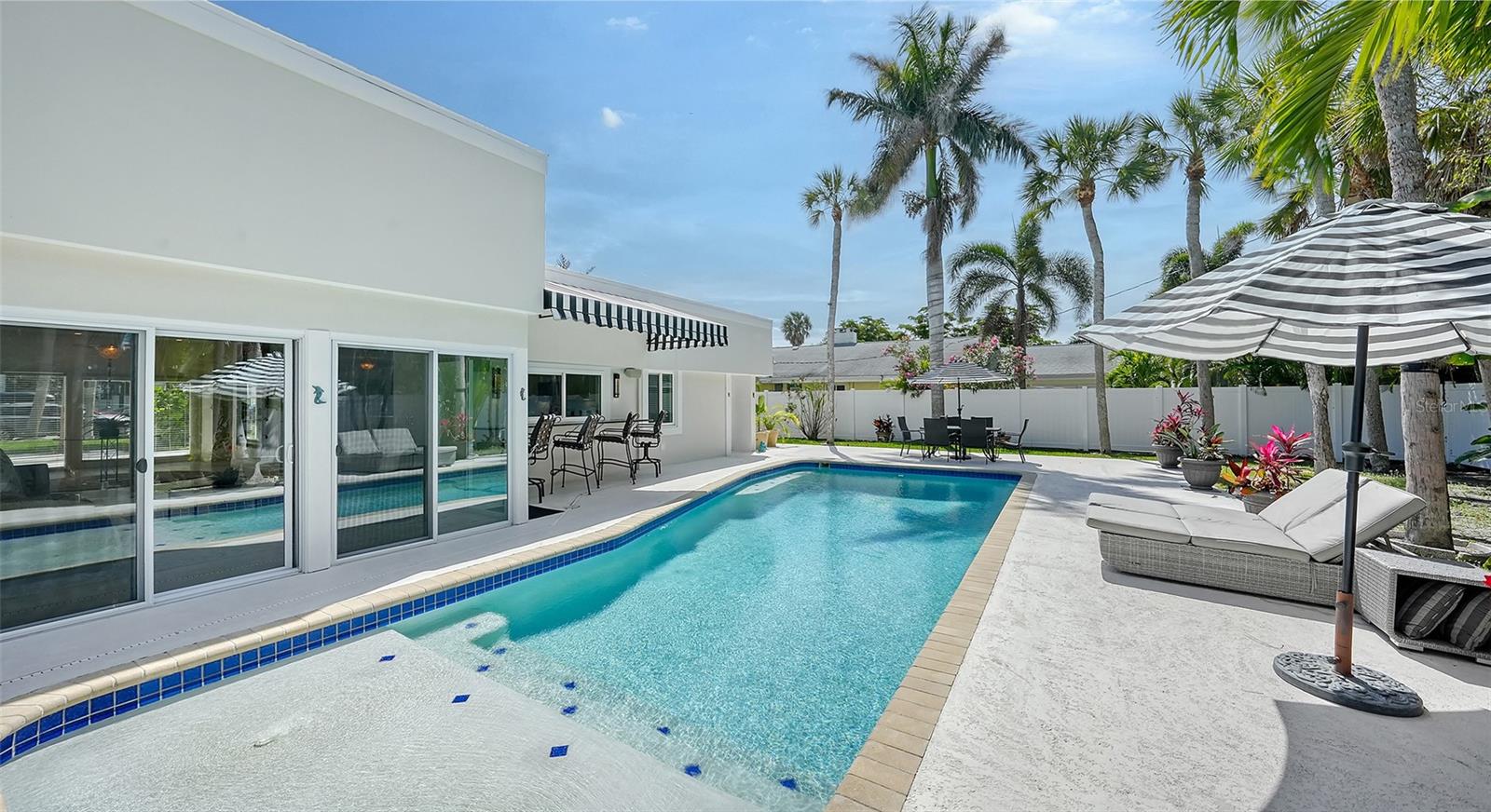 ST ARMANDS DIV - Residential