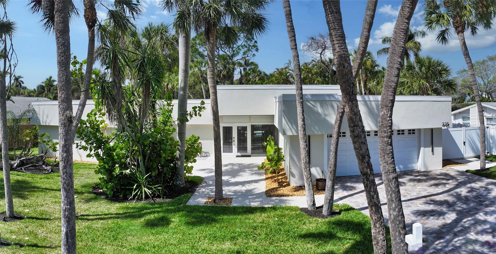 ST ARMANDS DIV - Residential