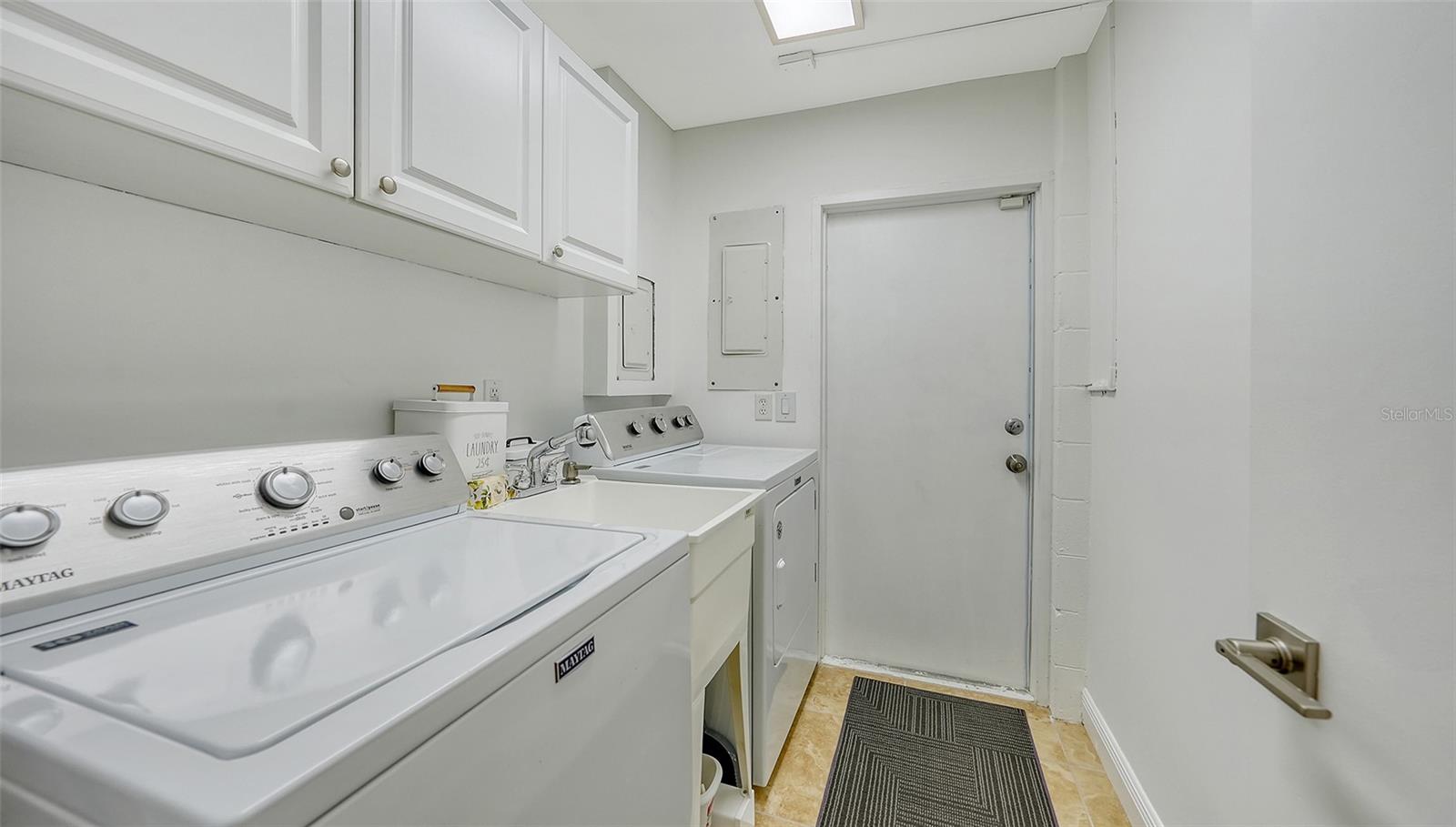 ST ARMANDS DIV - Residential