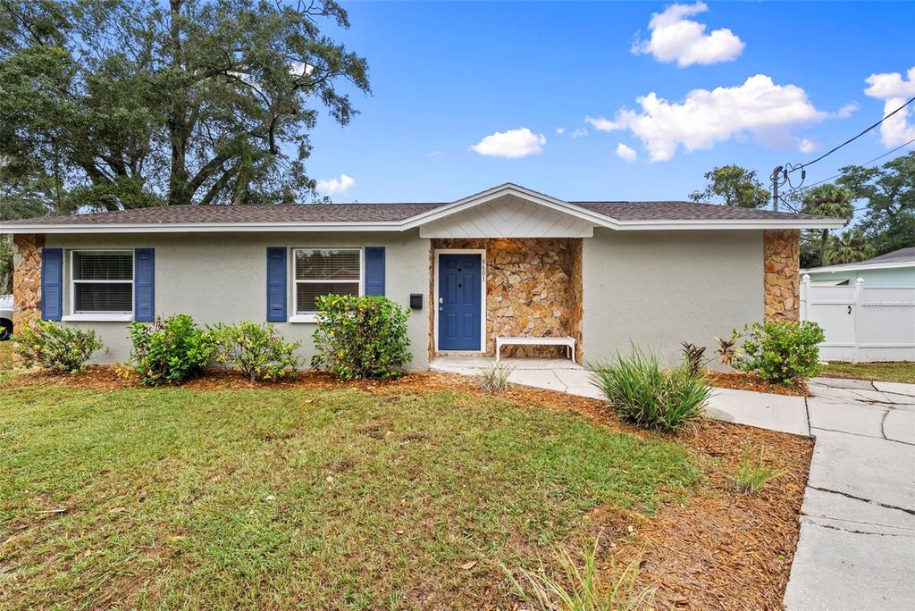 Photo of 6601 N Elizabeth Street, Tampa, FL 33604 (MLS # TB8405374)