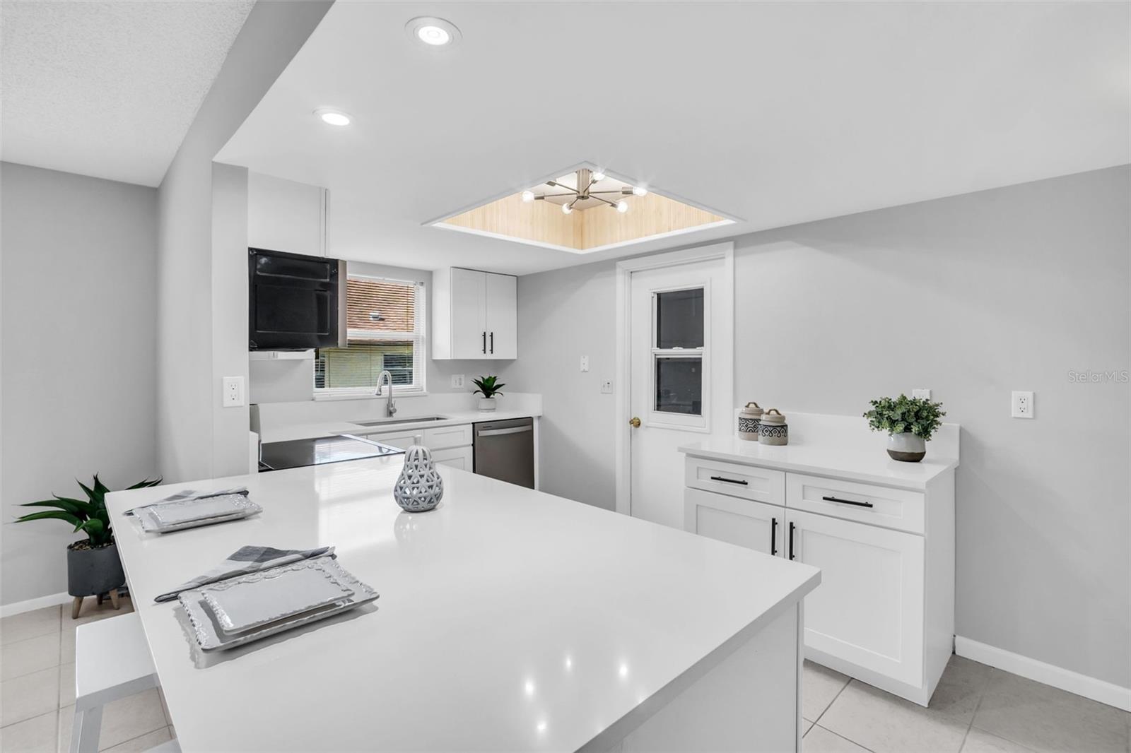 HIGHLAND LAKES - Residential