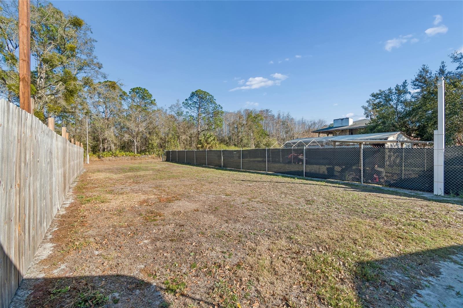 MOON LAKE ESTATES - Residential