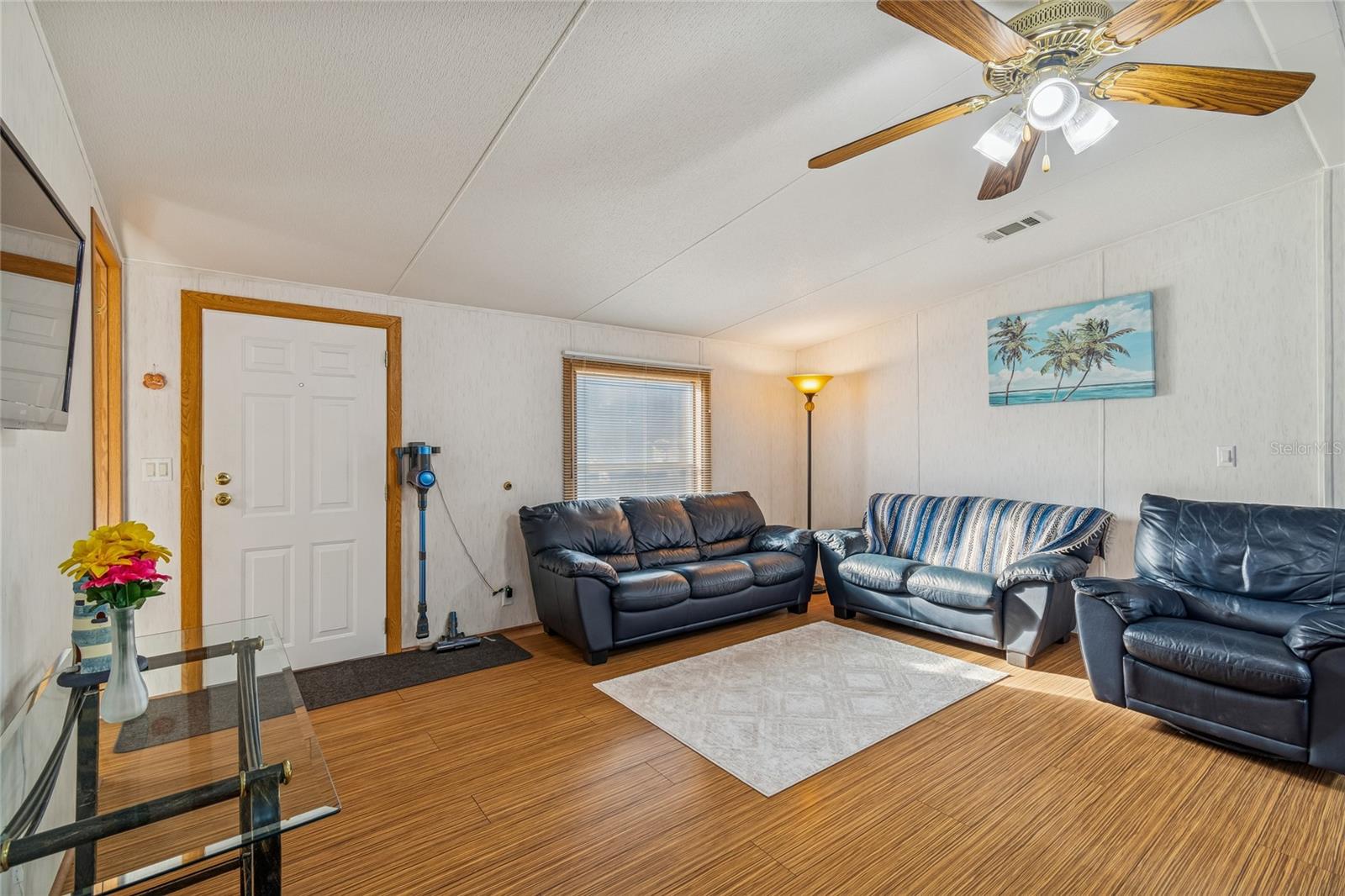 MOON LAKE ESTATES - Residential