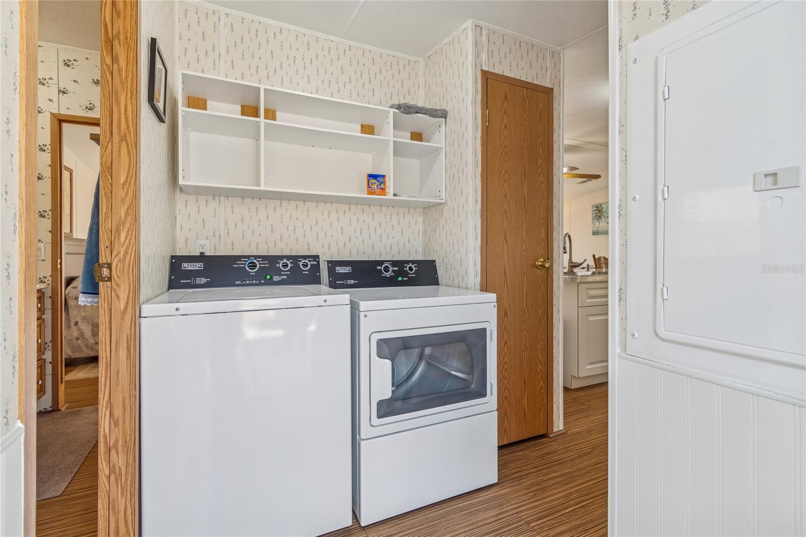 MOON LAKE ESTATES - Residential