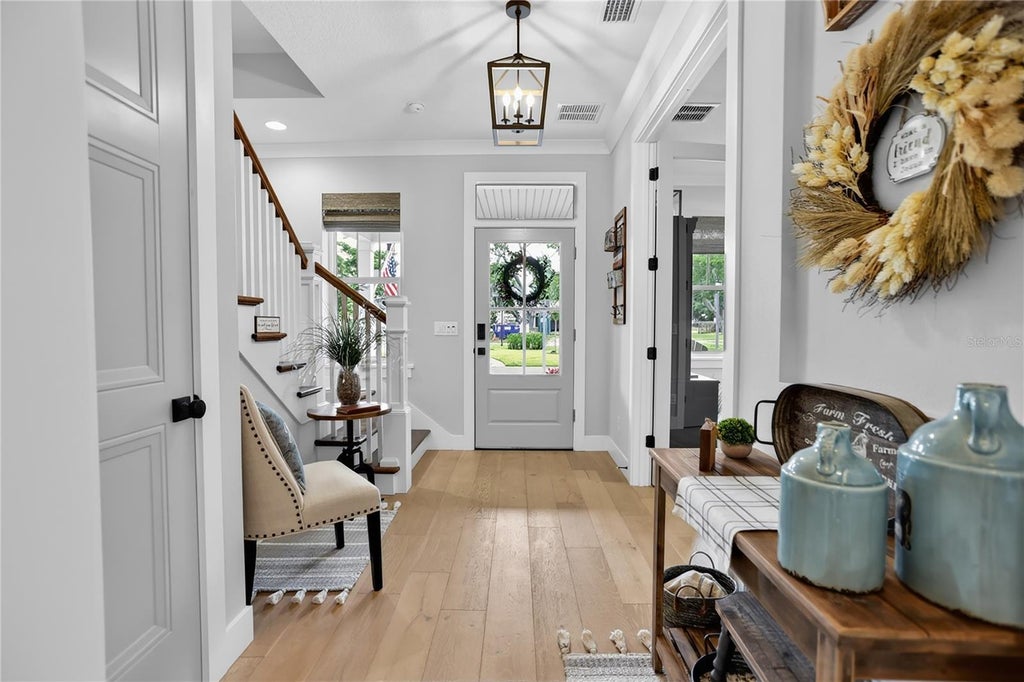 Photo of 705 Garden West Terrace, Winter Garden, FL 34787 (MLS # O6403363)