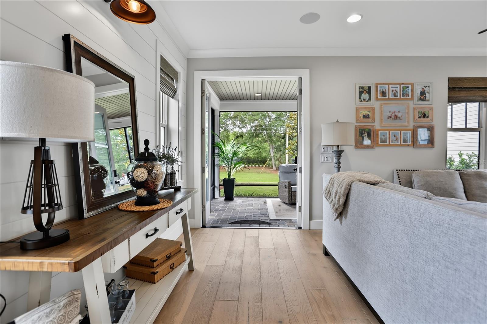 GARDEN WEST - Residential
