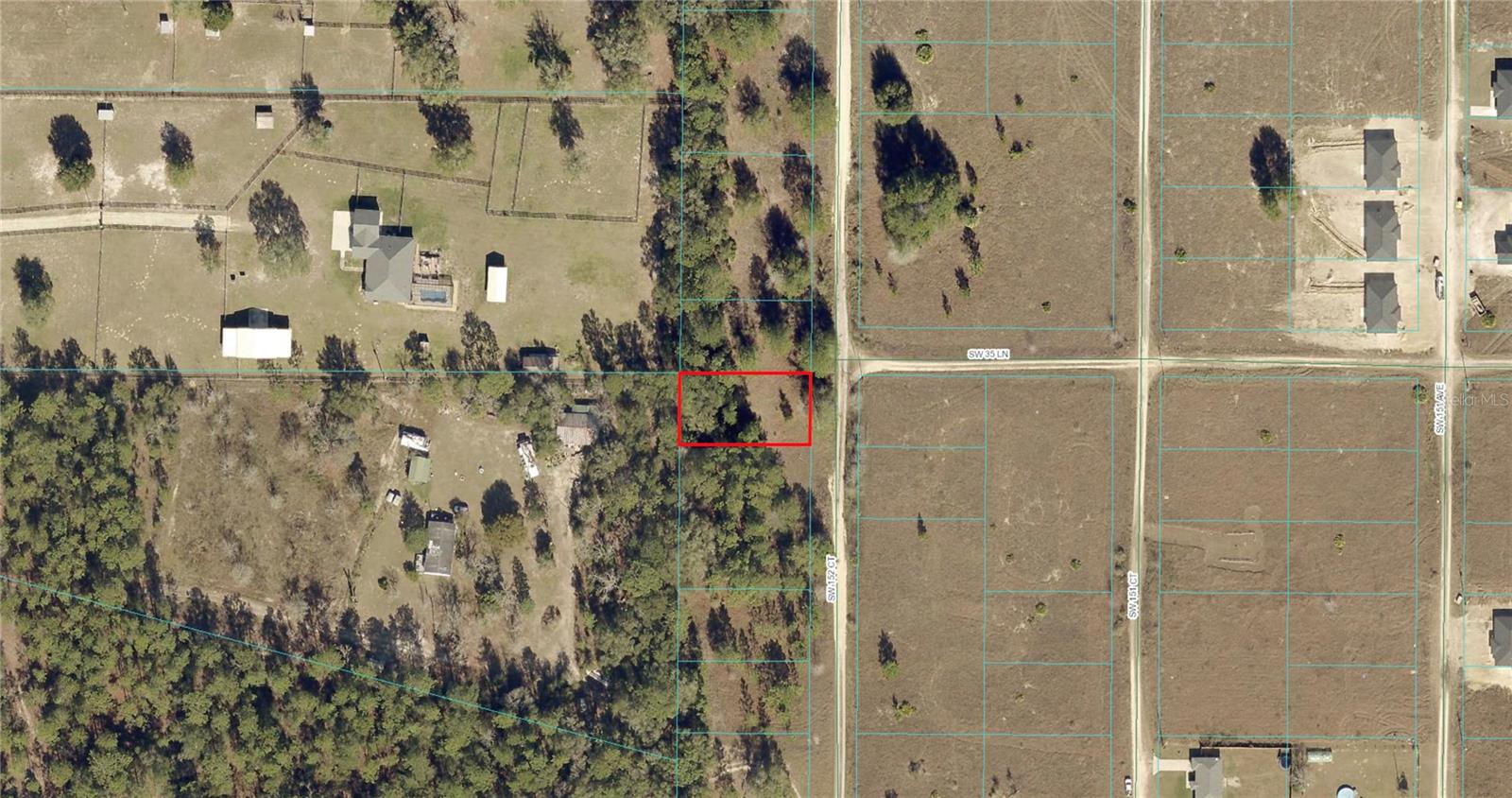 Rainbow Park! No flood zone. No endangered animals, have a new environmental report for your review showing no issues. The lot next door is also available. New construction homes all around The front part of this lot is clear of trees, which will save on land clearing costs. This property is Marion County PARCEL NUMBER 2003-124-067 . No HOA. GPS coordinates to center of property: 29.153235, -82.372189. Enter coordinates into Google or Apple maps for directions. No mobile homes are allowed. Near the World Equestrian Center, Rainbow Springs State Park, crystal clear Rainbow River, shopping, and multiple golf courses, all without the busy city feel. Close enough to take a day trip to Crystal River and the beach. Seller has other lots in the same subdivision available, ask for a list. Priced to move quickly.