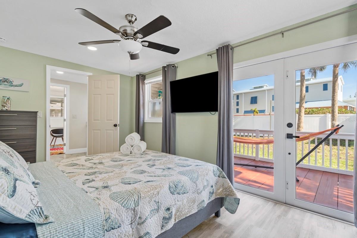 CIPRIANIS 2ND - Residential