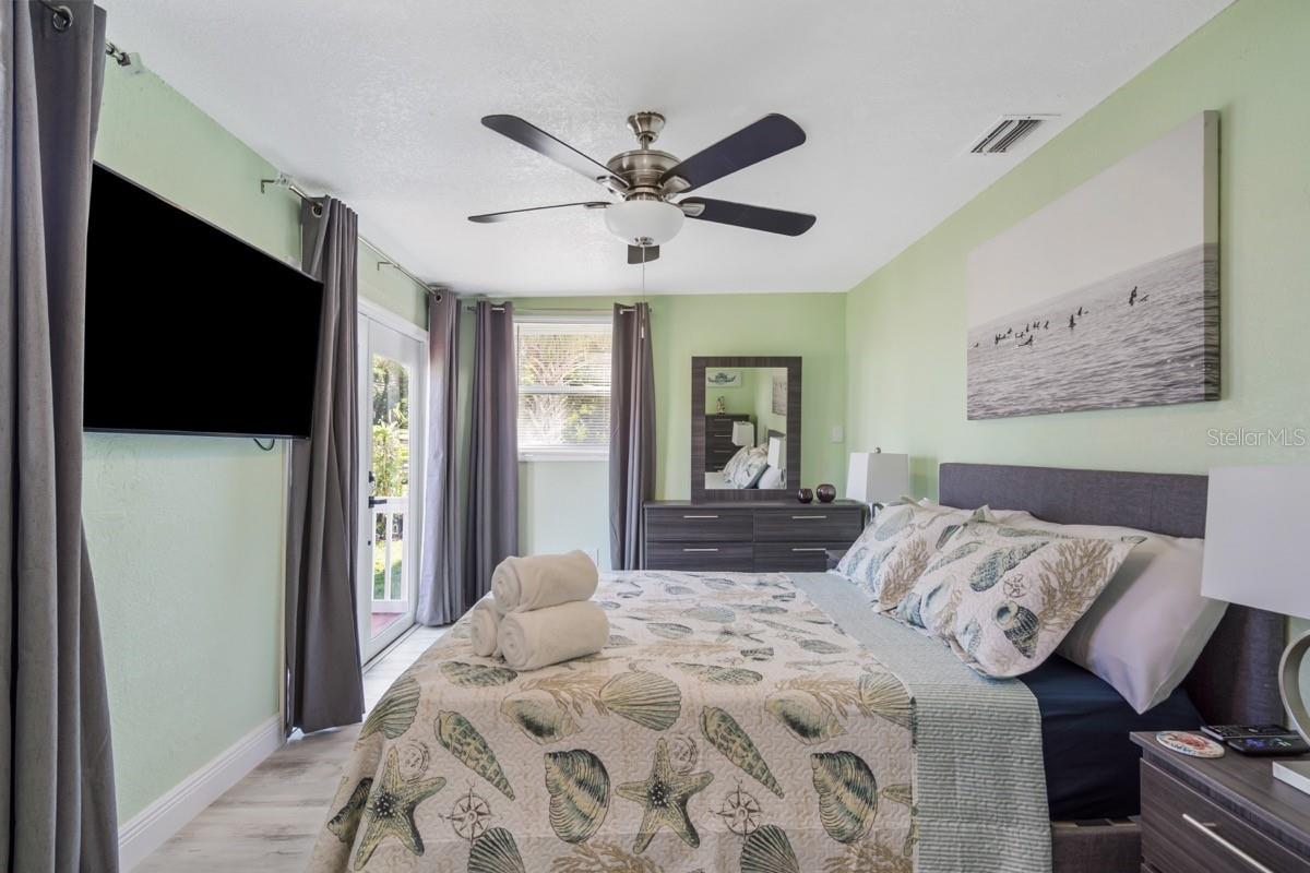 CIPRIANIS 2ND - Residential