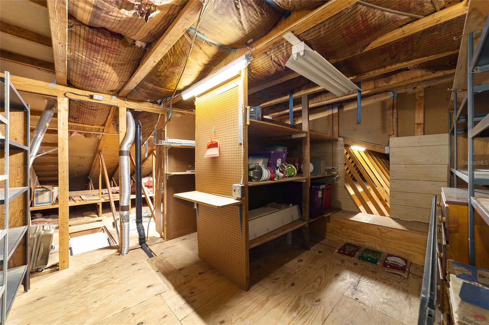 FOX MEADOW - Residential