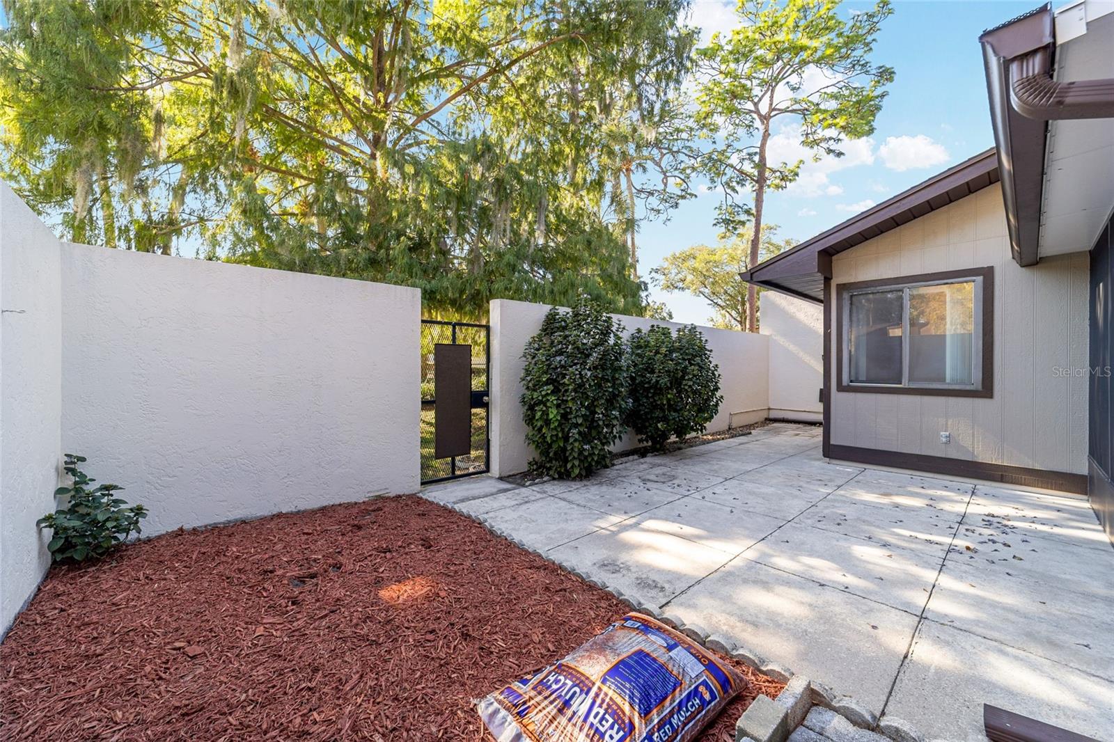 FOX MEADOW - Residential