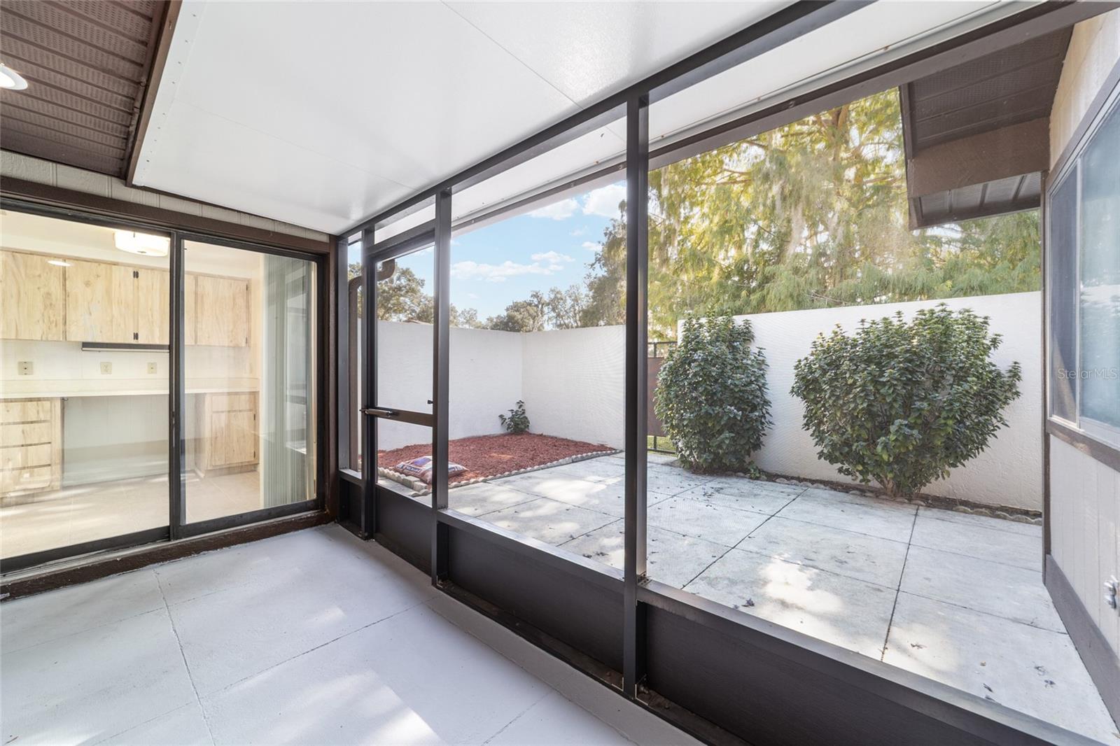 FOX MEADOW - Residential