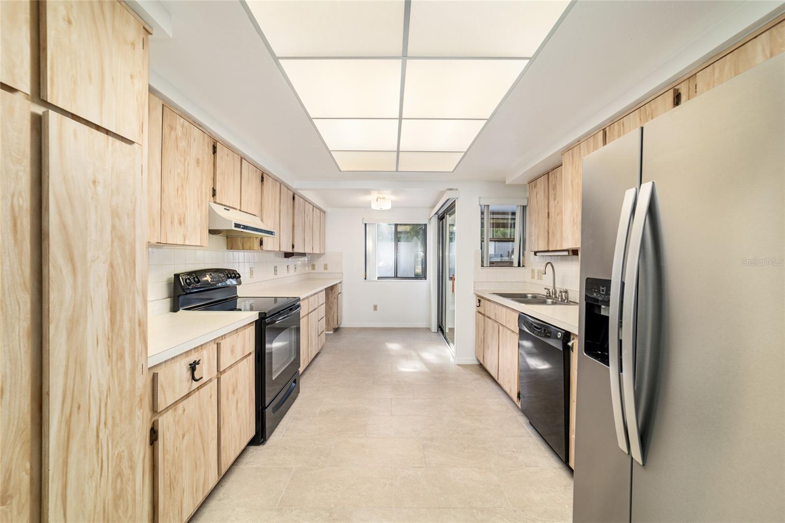 FOX MEADOW - Residential