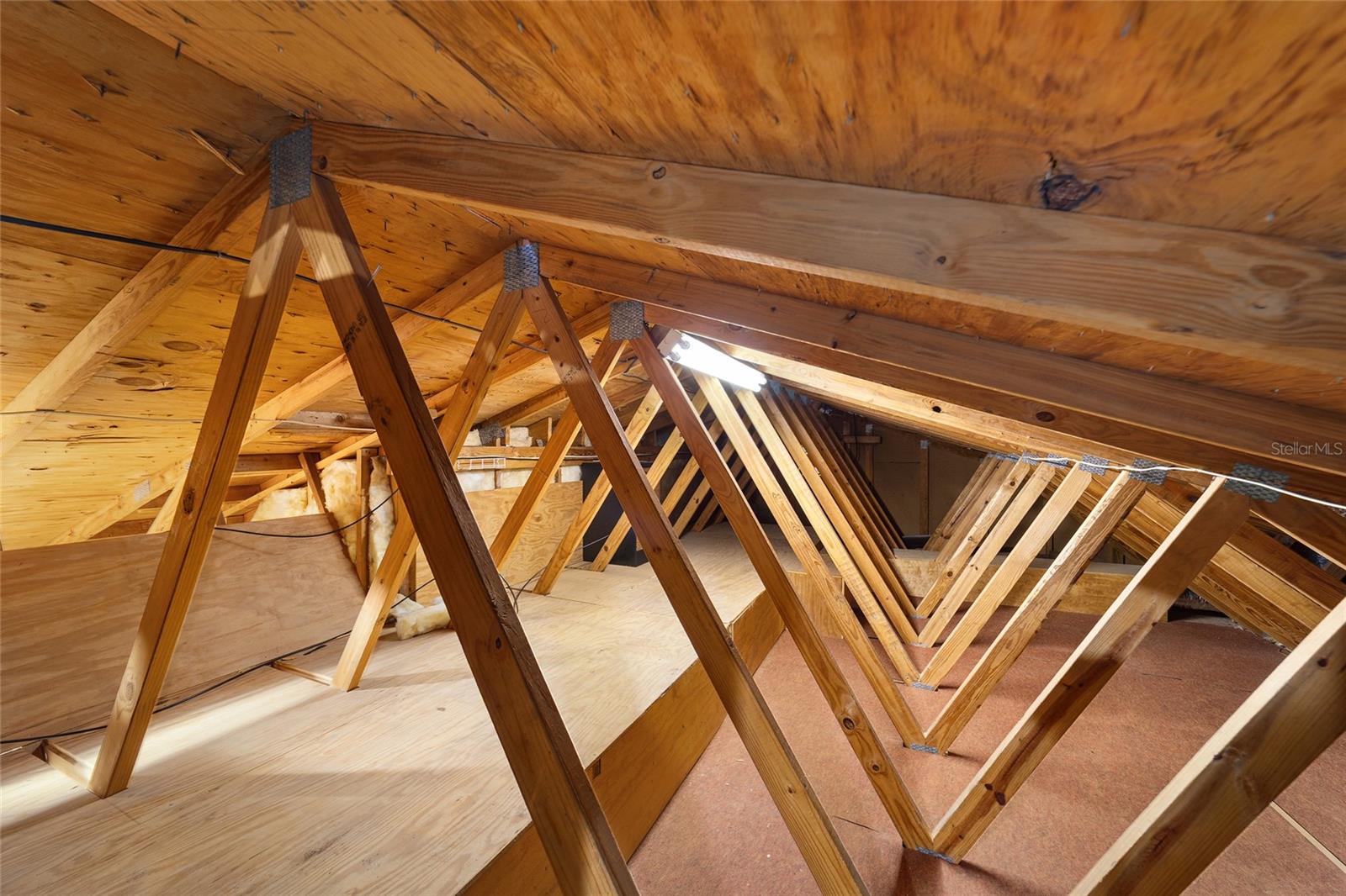 FOX MEADOW - Residential