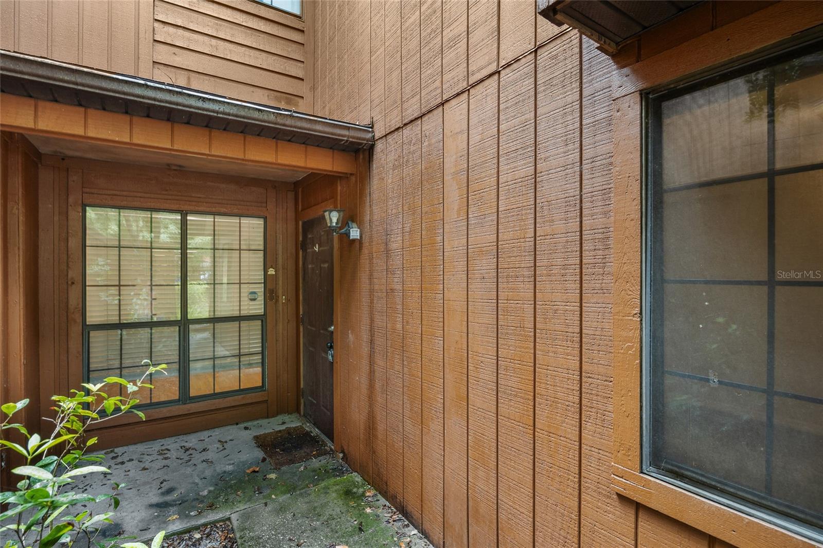 924 SW 57TH DRIVE