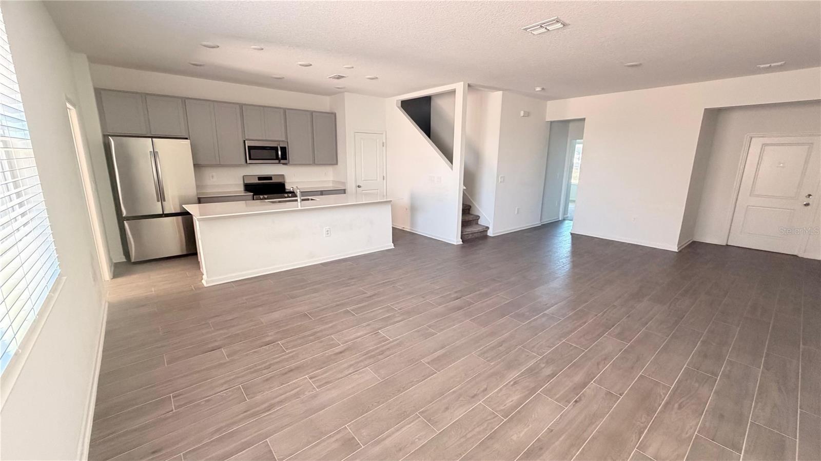 WELLNESS RDG PH 1-A - Residential Lease