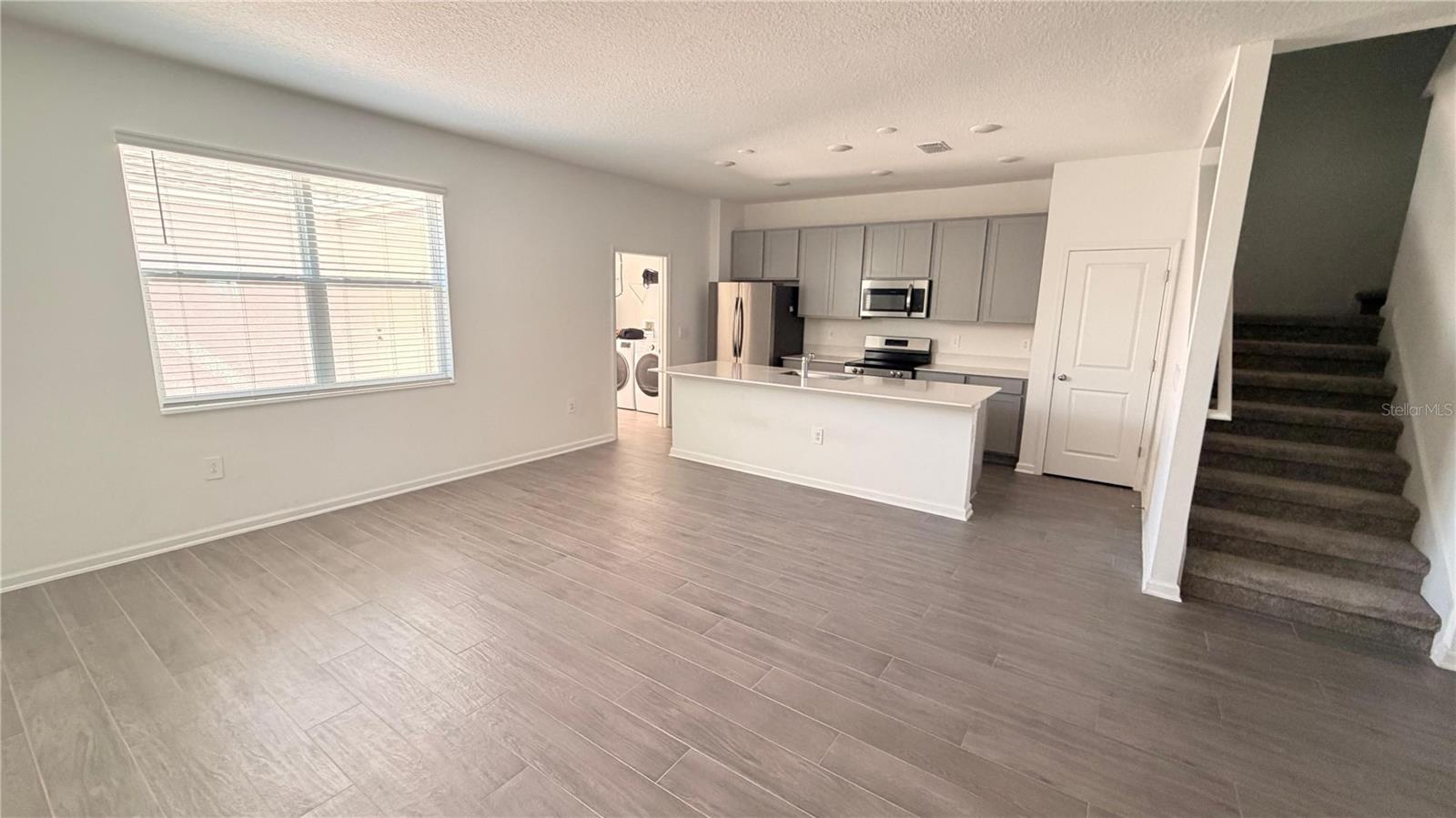 WELLNESS RDG PH 1-A - Residential Lease