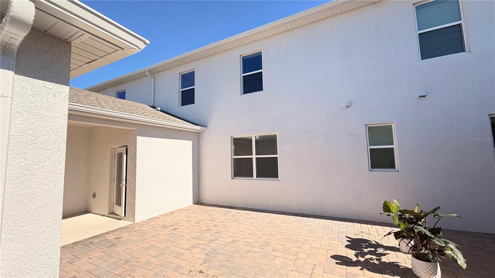 WELLNESS RDG PH 1-A - Residential Lease