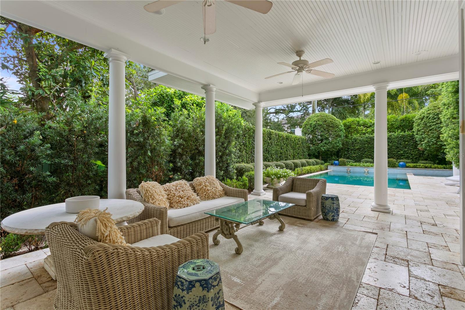 WEST NEW SUBURB BEAUTIFUL - Residential