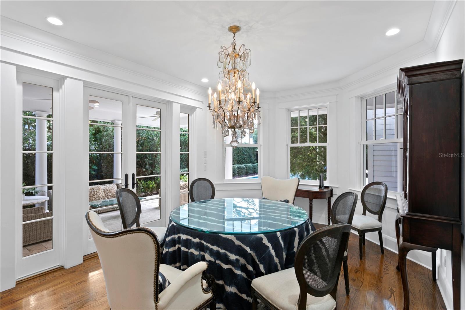 WEST NEW SUBURB BEAUTIFUL - Residential