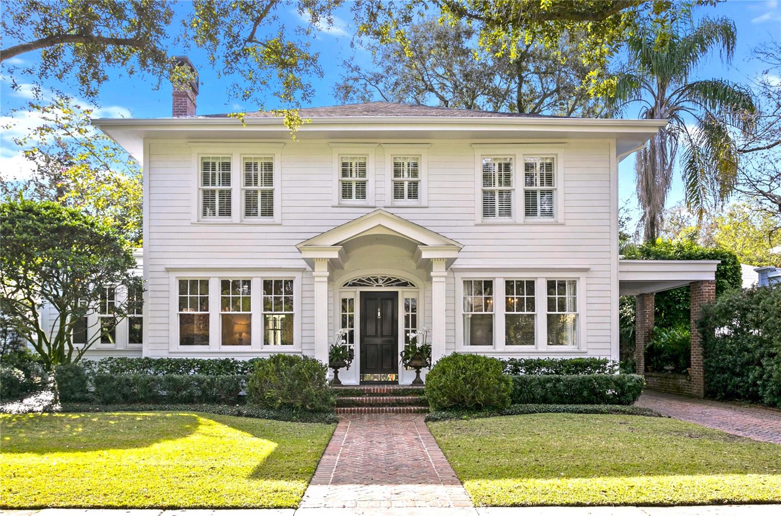 WEST NEW SUBURB BEAUTIFUL - Residential