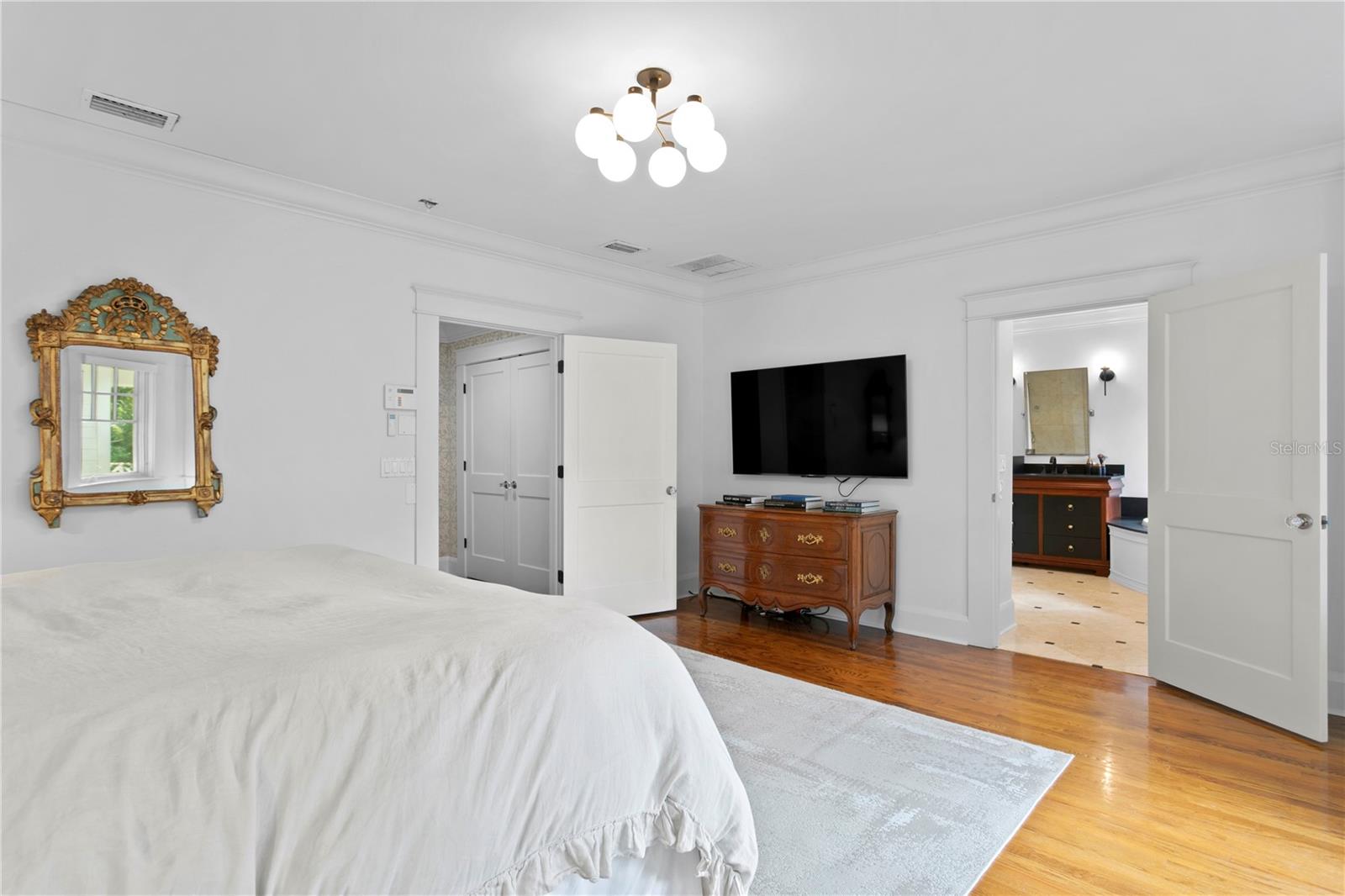 WEST NEW SUBURB BEAUTIFUL - Residential