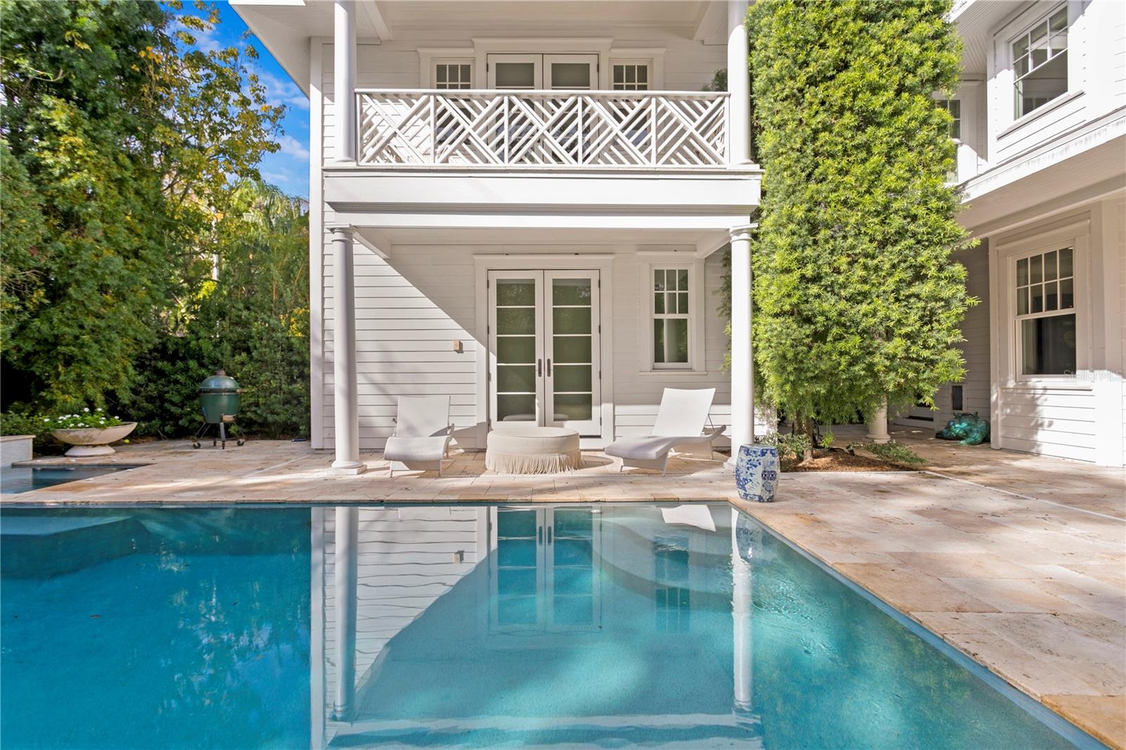 WEST NEW SUBURB BEAUTIFUL - Residential