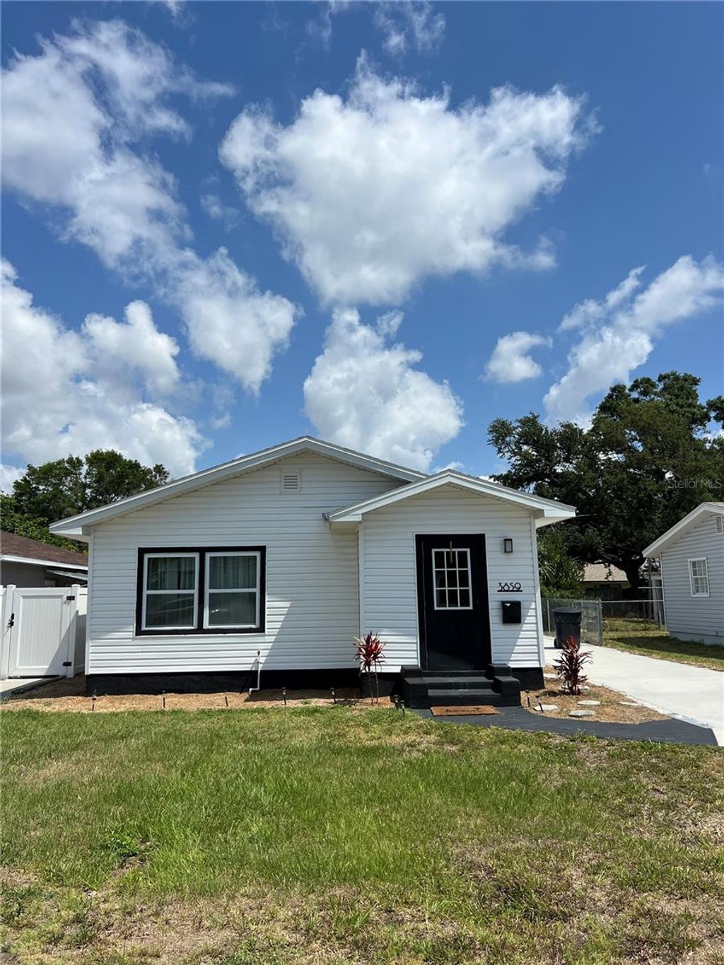 Photo of 3859 9th Avenue S, St Petersburg, FL 33711 (MLS # TB8389610)