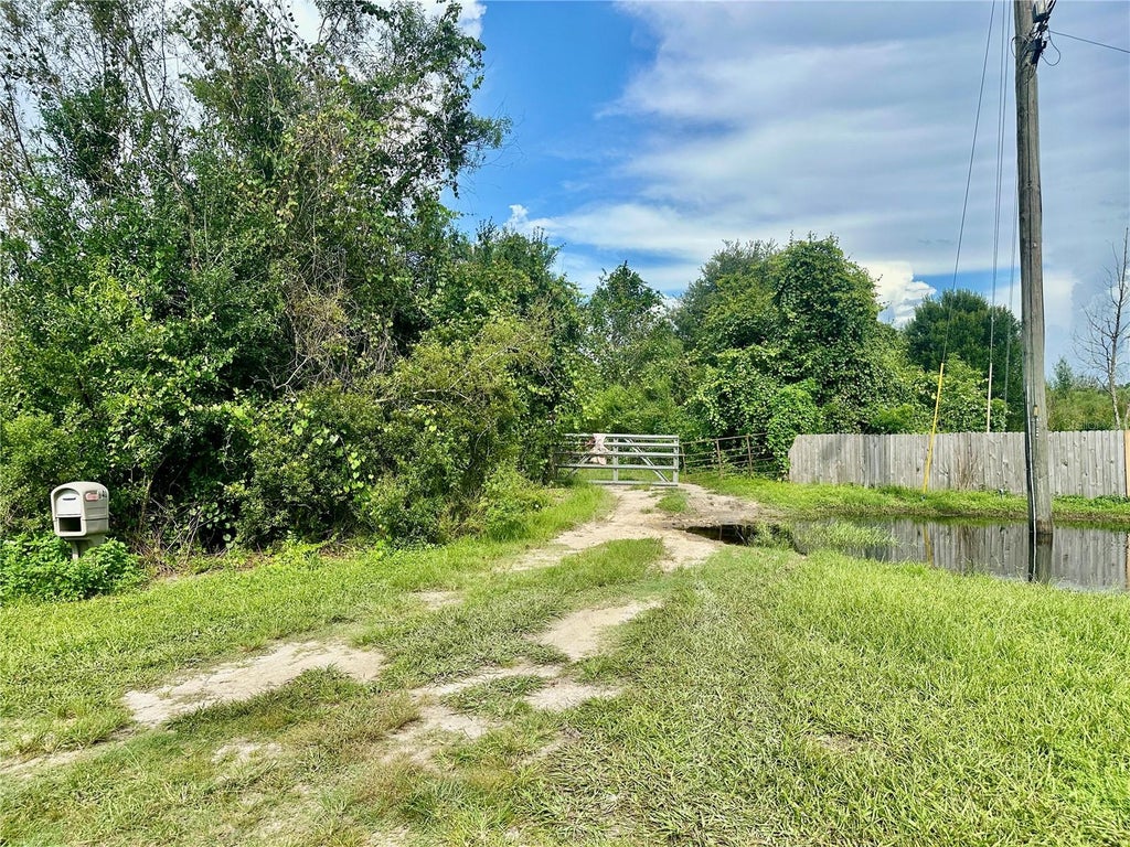 Photo of 3340 Appalachian Trail, Polk City, FL 33868 (MLS # L4965079)