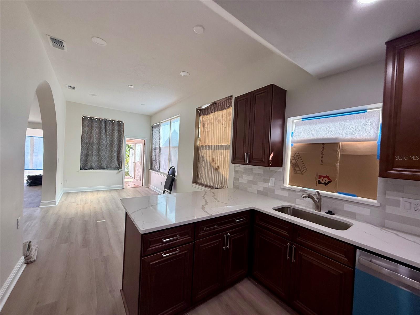 MOUNT DORA COUNTRY CLUB MOUNT DORA UNIT 03 - Residential