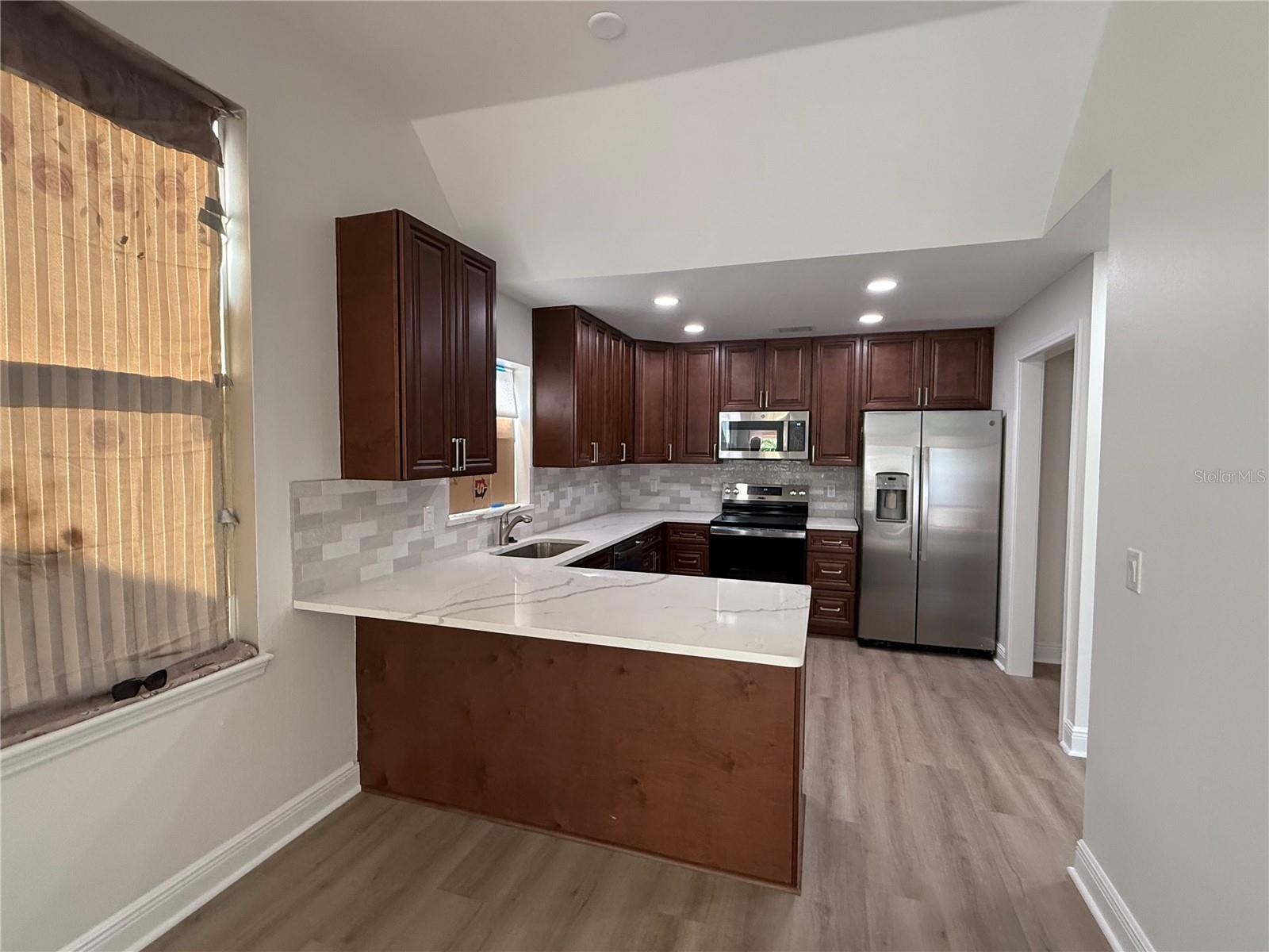 MOUNT DORA COUNTRY CLUB MOUNT DORA UNIT 03 - Residential