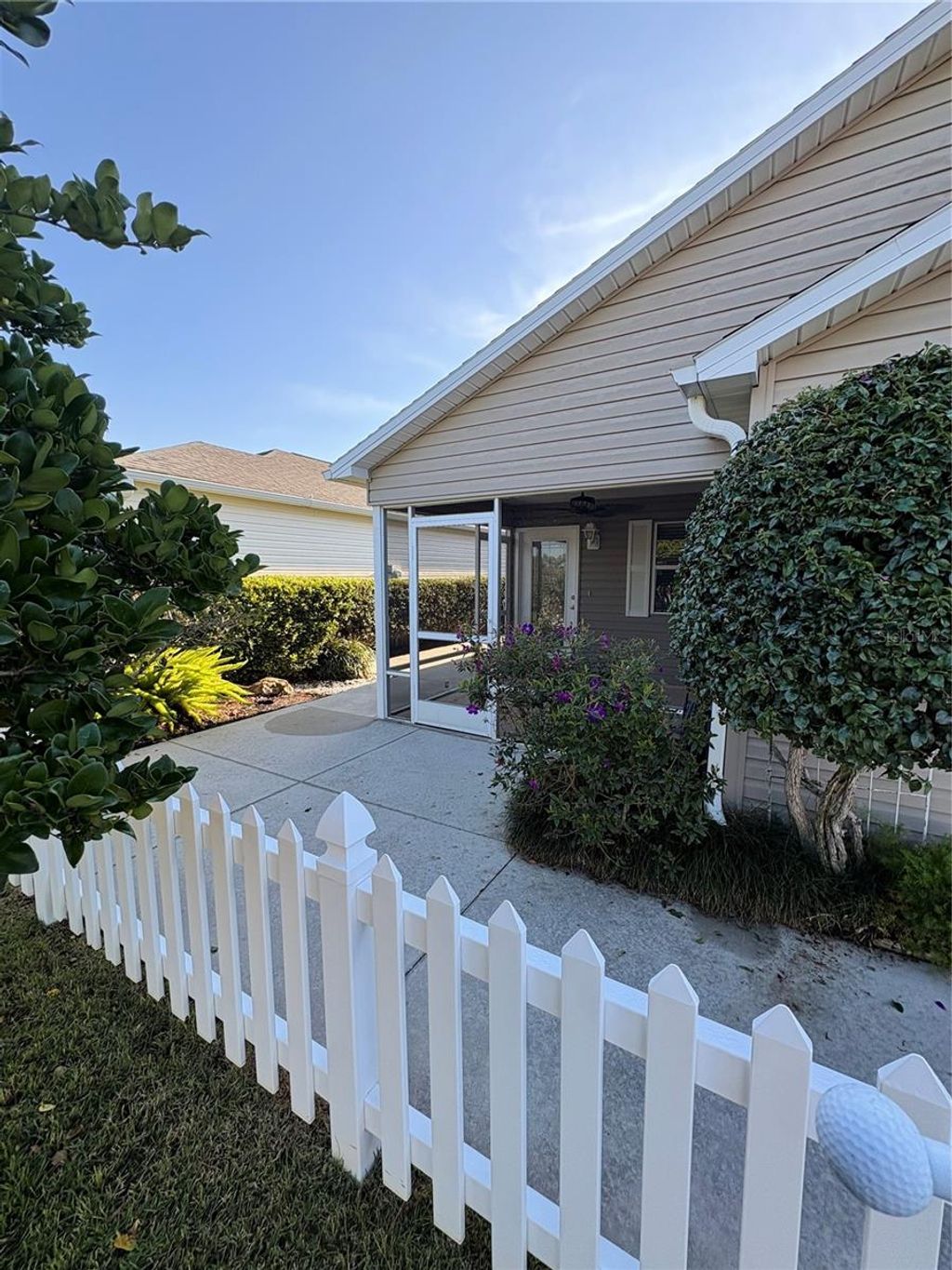 Photo of 2589 Errol Terrace, The Villages, FL 32162 (MLS # G5105408)