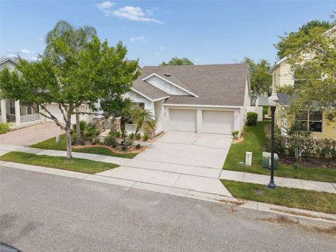 Photo of 14227 Lake Live Oak Drive, Orlando, FL 32828 (MLS # O6395333)