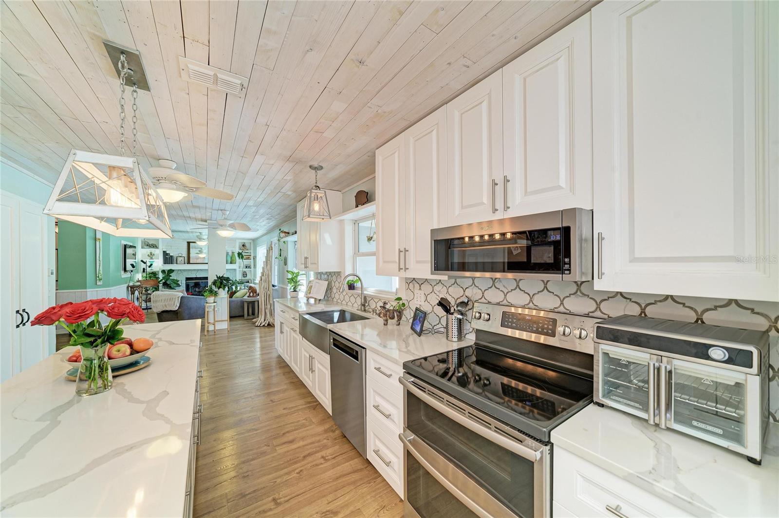 CHESTNUT CREEK ESTATES - Residential