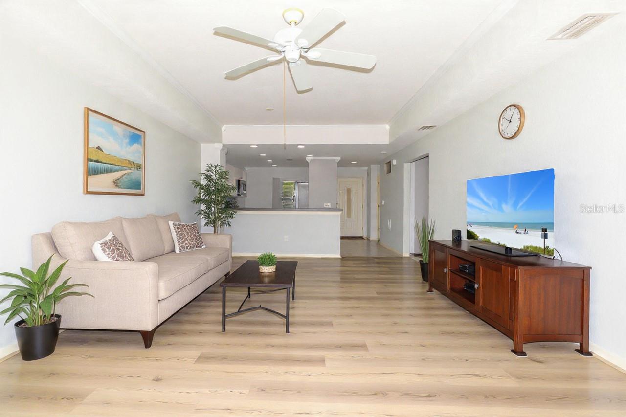 LAKES EDGE AT DEEP CREEK BLDG 02 - Residential